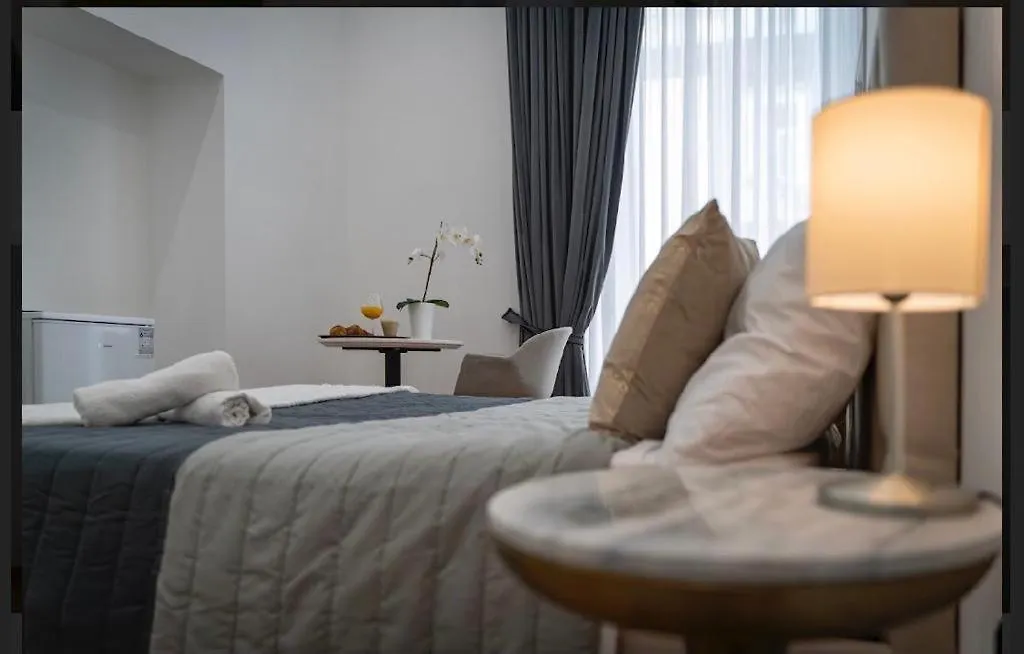 Downtown Napoli B&B - E Si Nun Canto Moro 0*, Naples